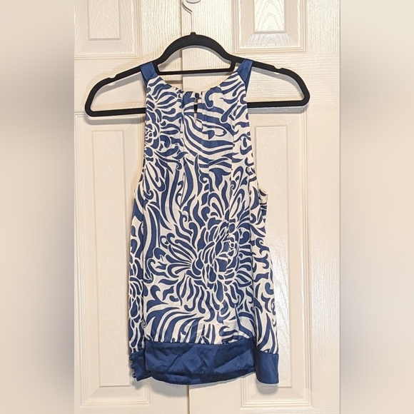 5/$25 Ann Taylor 100% Silk Blouse - Picture 2 of 6